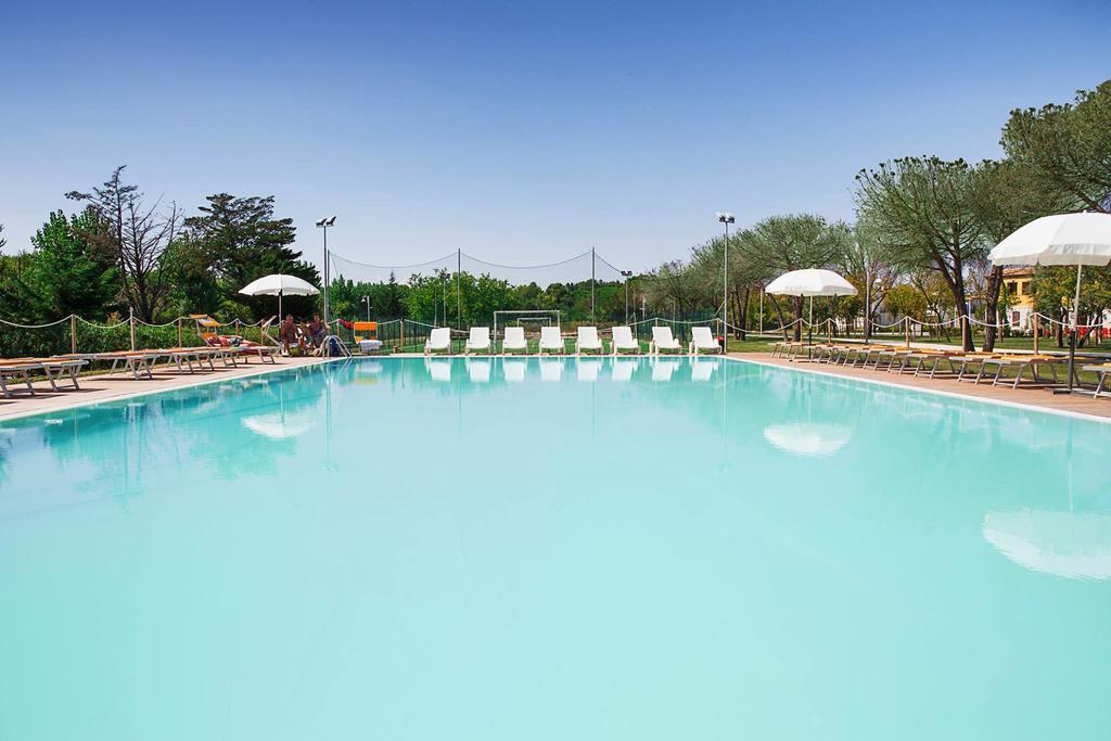 Adamo Ed Eva Resort Numana Luaran gambar
